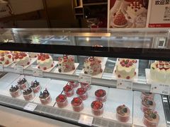 -花花卷卷·鲜食蛋糕(静安久光百货店)