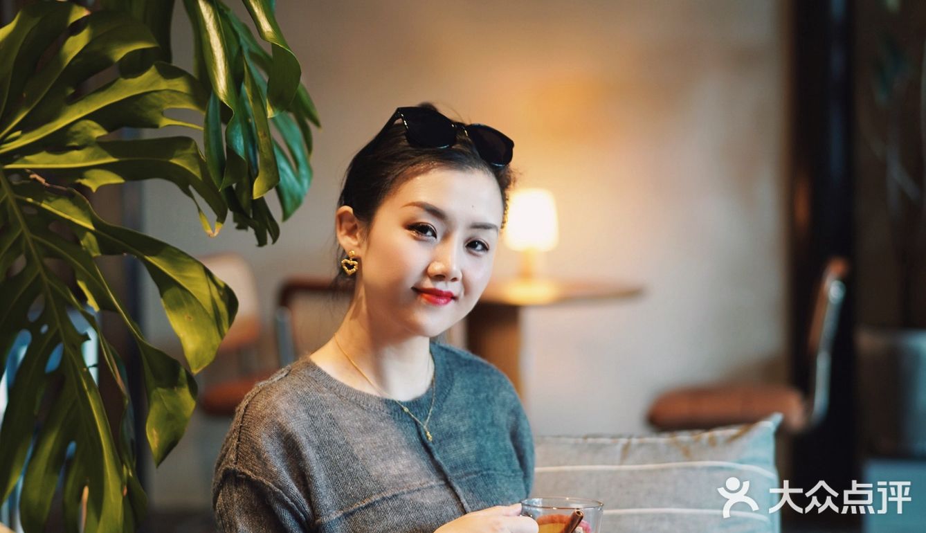 一座老宅，一杯咖啡☕️，躺平一下午