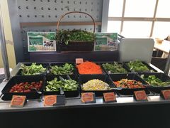 -彩虹云霄酒店76&78层国际自助餐