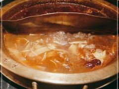 -沸炉重庆老火锅(军事博物馆店)