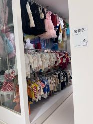 -Two  Monkeys 孕婴写真馆(龙华店)