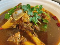 -亮健容天生蚝烧烤自助(交道口直营店)