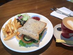 -ZEMOCAFE·FUSION FOOD(西交利物浦店)