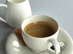 -岷山饭店·THE RIVER HOUSE西餐厅