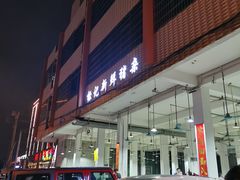 门面-标记美食新鲜猪杂(兴南大道店)