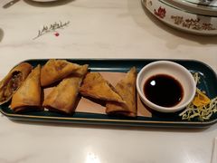 -悦得闲广式点心茶楼(蓝鲸世界店)