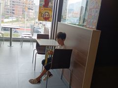 -麦当劳(得来速店)