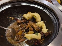 -万里闯关东铁锅炖菜馆(高新旗舰店)
