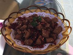 -天天向上素食餐厅(五台山店)