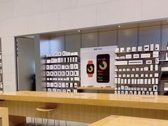 -Apple零售店(华贸购物中心店)