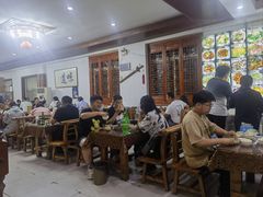 大堂-友利砂锅居(烟台店)