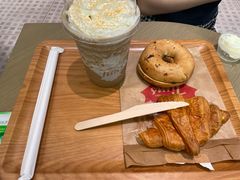 -Tims天好咖啡·贝果(雁展路万象天地店)