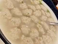 小船鱼丸汤-小船渔村•大连菜•大连焖鱼(明泽街店)