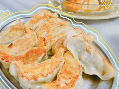香煎鲜肉韭菜煎饺-芬芳甜品(同福路店)