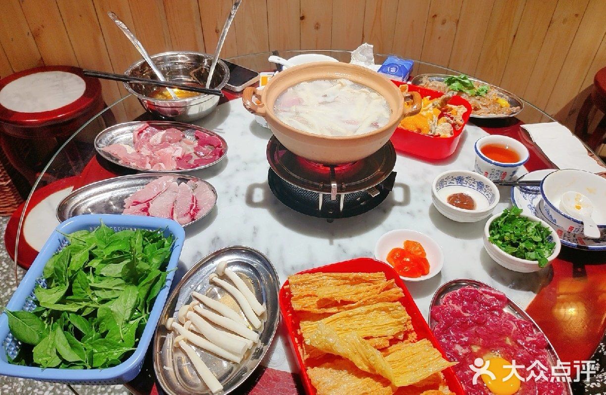   粥底火锅，聚餐好去处