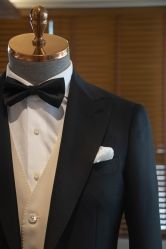 -优刻西服西装定制(金轮国际广场店)