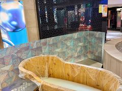 -皇室假期美食水疗会(春风路店)