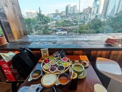 -包整·丝娃娃(甲秀楼景观店)
