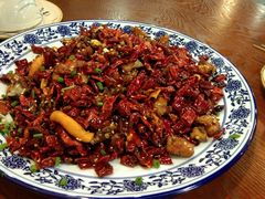 -黄桷树曹家私房菜(江与城店)