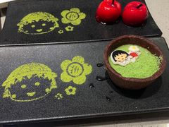 -海底捞火锅(曹安公路店)