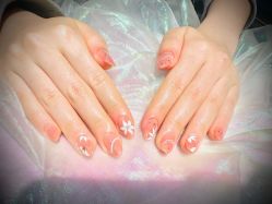 -悦指间美甲美睫