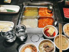 -海底捞火锅智慧餐厅(中骏世界城店)