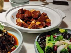 枣香煨红烧肉-小吊梨汤·北京菜·烤鸭(鸟巢店)