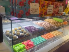 -HappyMiss花满楼·鲜花饼·鲜花茶·伴手礼(上海环球港店)