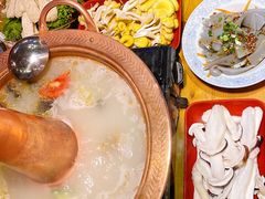 -民食香·腊排骨野生菌美食(木府店)