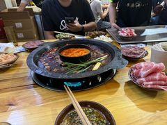 -黄潇洒老火锅(九眼桥宏济巷店)