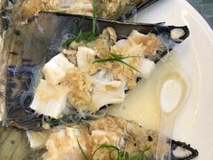 -覃记海鲜美食餐厅