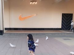 -王府井奥莱临潼小镇(临潼店)