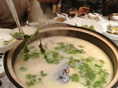 -泓历皇朝酒店(东亭店)