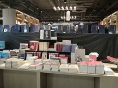 -光海书局(南京东路第一百货店)