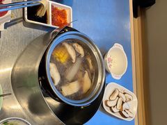 -潮界(LU·ONE凯德晶萃广场店)