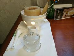 -燕庭·纯燕窝·甜品下午茶(南京西路店)