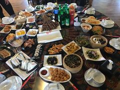 -乌托邦轰趴日租聚会别墅(先生的院子店)