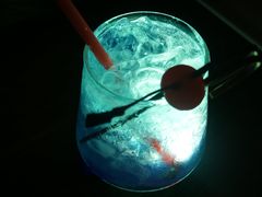 -城墙外BAR