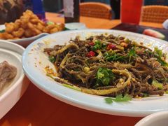 -民族手抓羊肉馆·滩羊手抓·烤全羊
