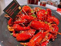 -巴厘龙虾·榜首油焖大虾(音乐学院·沿江酒馆店)