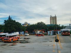 -港安驾校·直营学车·陪驾(后瑞店)