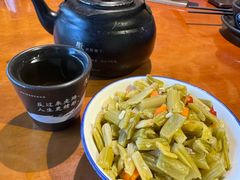 酸辣芹菜-徽三说·土徽菜·中国徽菜连锁品牌(一中店)