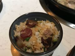 腊味煲仔饭-百年果林椰子鸡(中洲店)