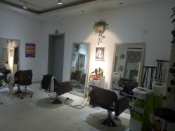 -艺时·漂发·染发·蛋白护理店