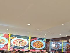 -川流不息·地道川菜·小龙虾(松东路店)