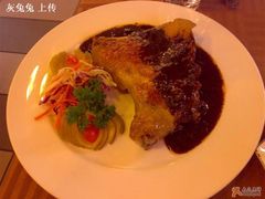 黑椒鸡腿-小白桦西餐厅