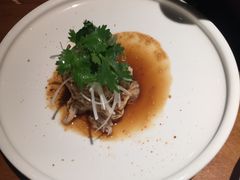 秘制凉拌鸡丝-黑鸡小馆(金源店)