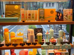 -星巴克(上海长宁来福士1F店)