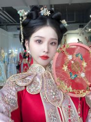 -青柠美妆工作室(正弘城店)
