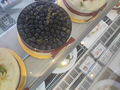 -花花卷卷·鲜食蛋糕(静安久光百货店)